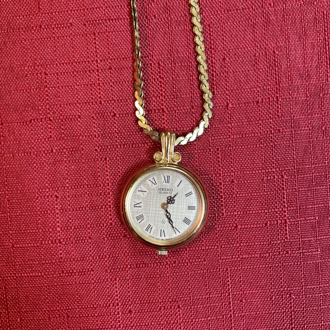 Seiko Analog Quartz Women