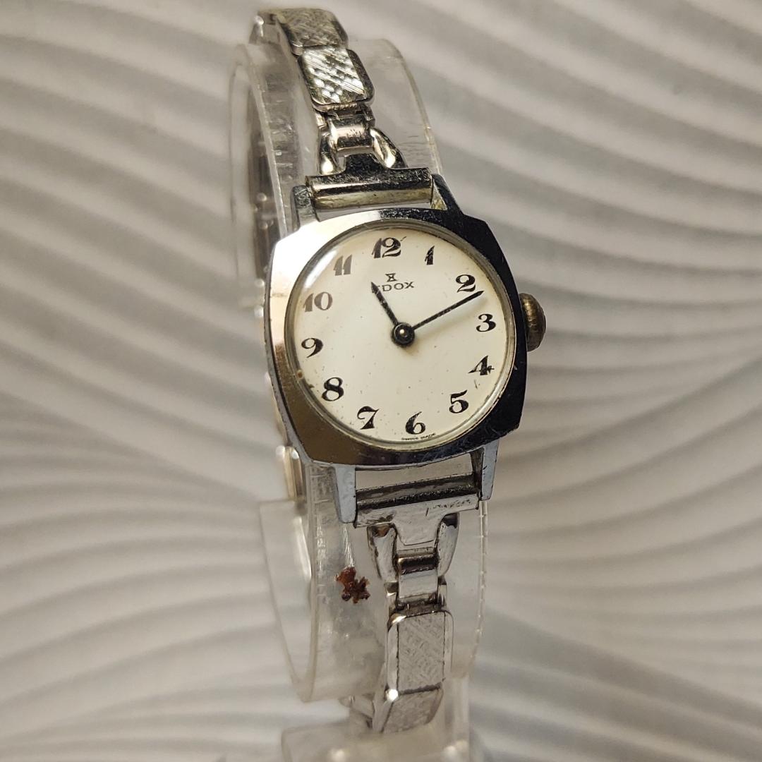 Edox 26446-8 Analog Mechanical (Manual) Women