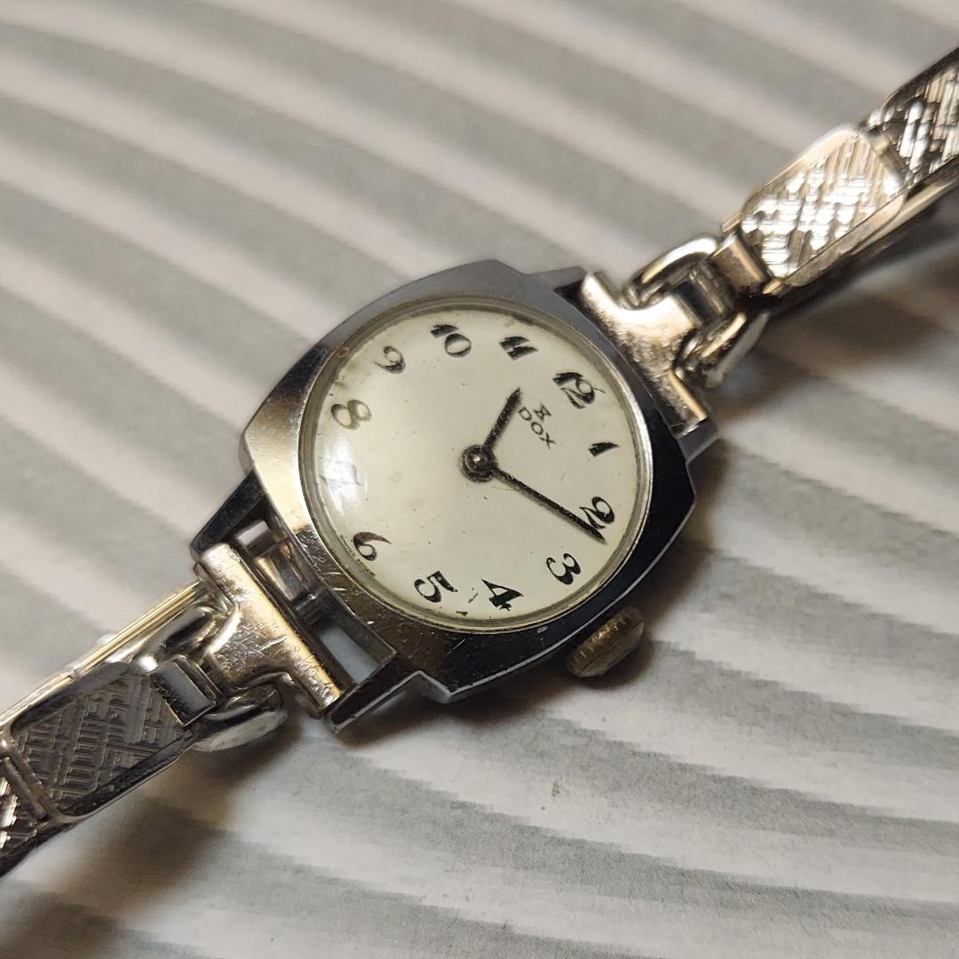 Edox 26446-8 Analog Mechanical (Manual) Women