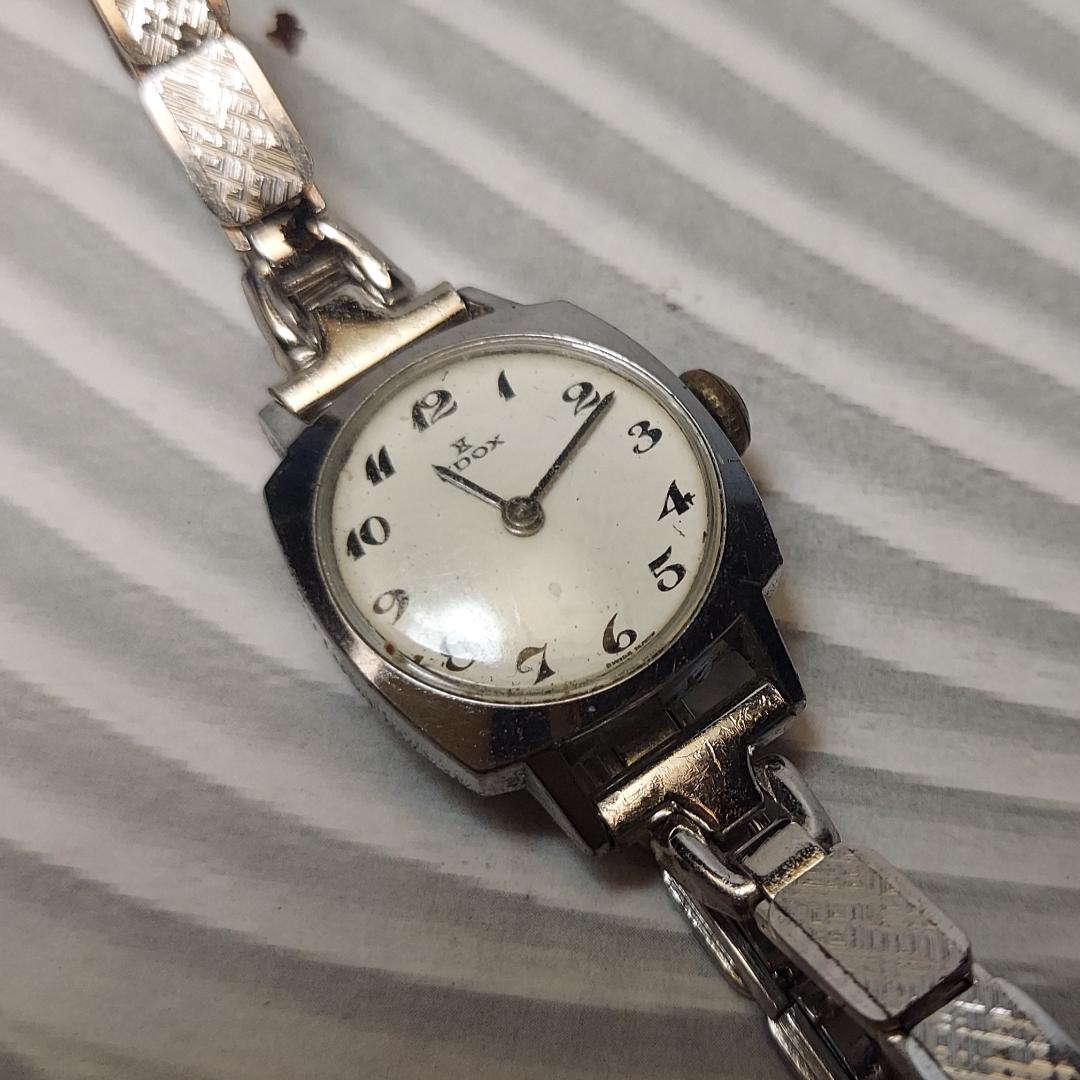 Edox 26446-8 Analog Mechanical (Manual) Women