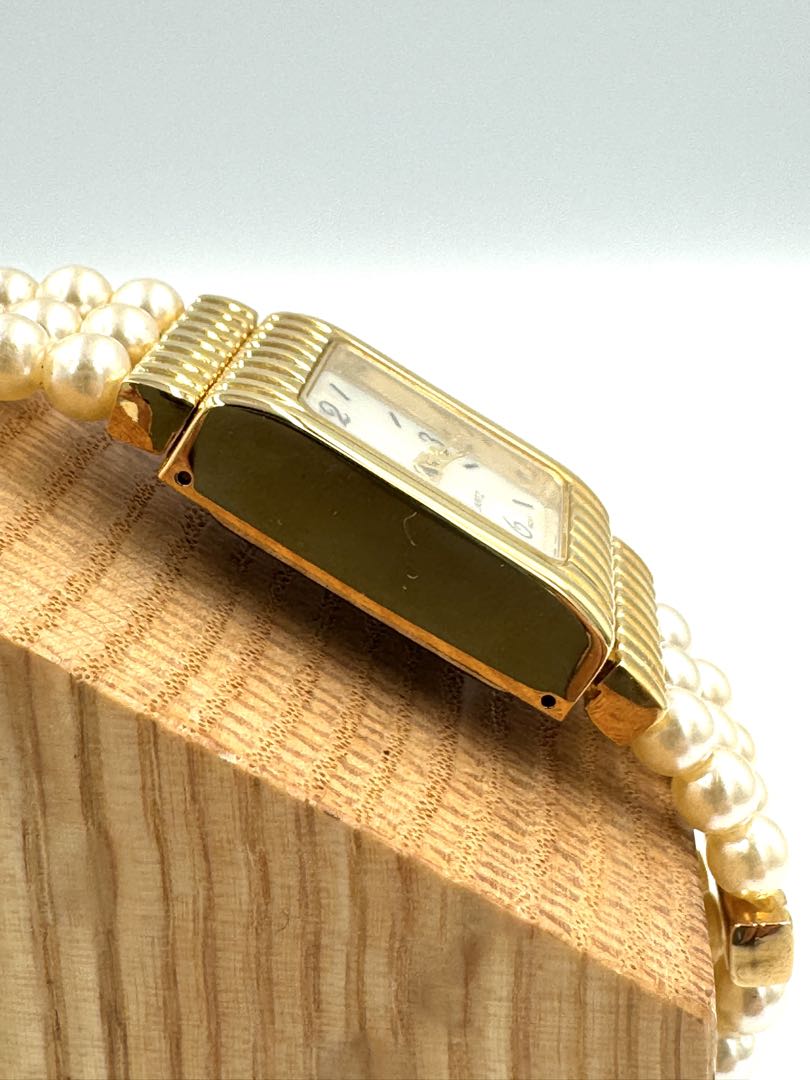 Avon Analog Quartz Women Watch