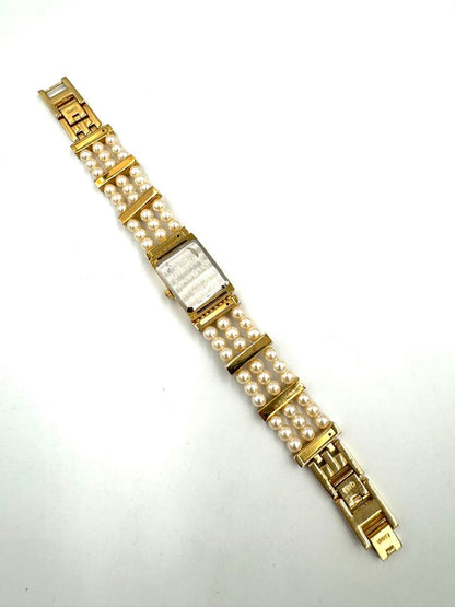 Avon Analog Quartz Women Watch
