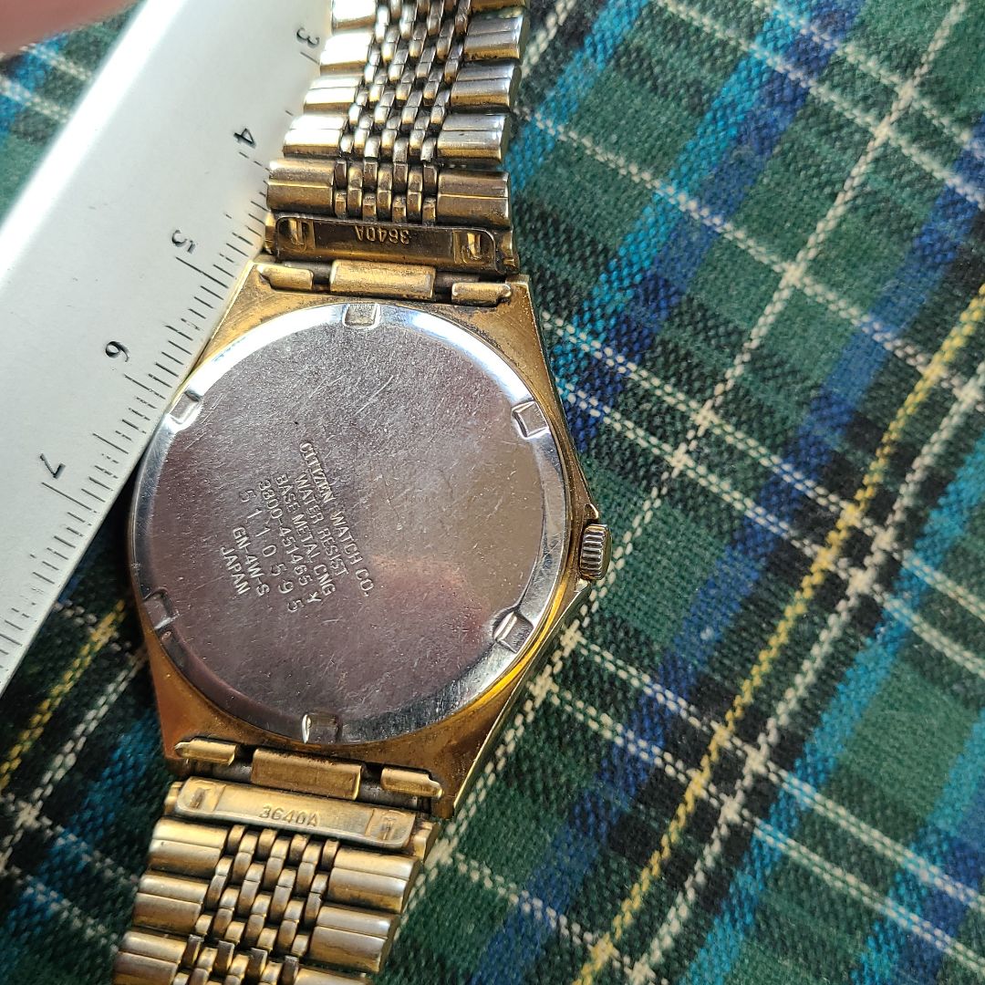 Citizen Analog Quartz Men