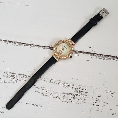 Analog Quartz Women
