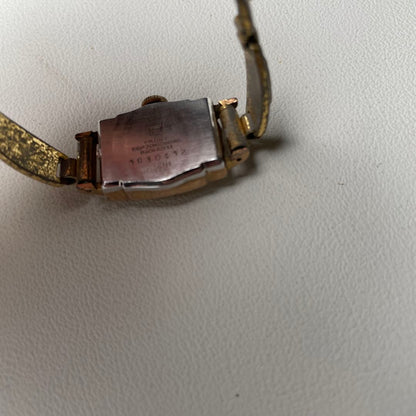 Seiko sports lady CIRCUMFERENCE...15CM Analog Mechanical (Manual) Women Vintage Manual Winding Watch