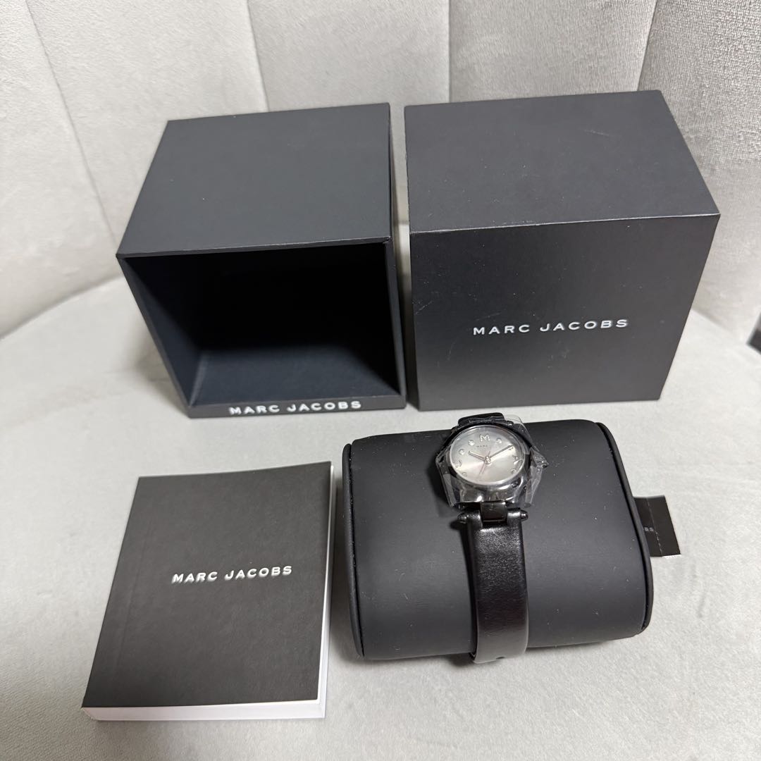 Analog Quartz Women