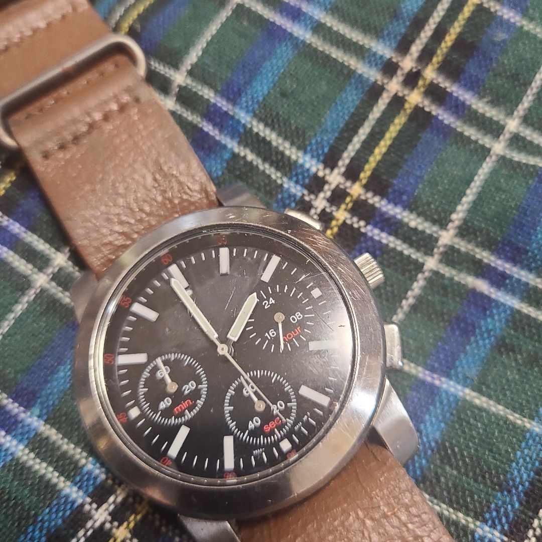 Agnes B. MILITARY V654 Analog Quartz Men