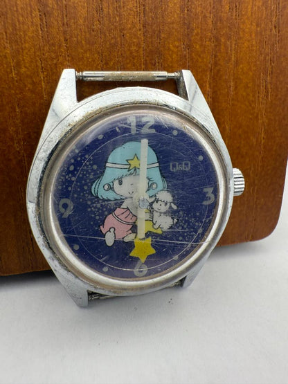 Citizen Q&Q Analog Women Ladies Wristwatch, Not Working, 32Mm Case, Cute Design, Vintage Style
