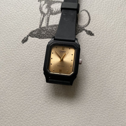 Casio LQ-142 Analog Quartz Women