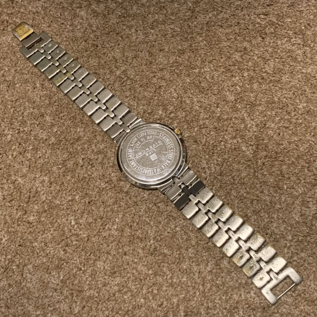 Givenchy Analog Quartz Men