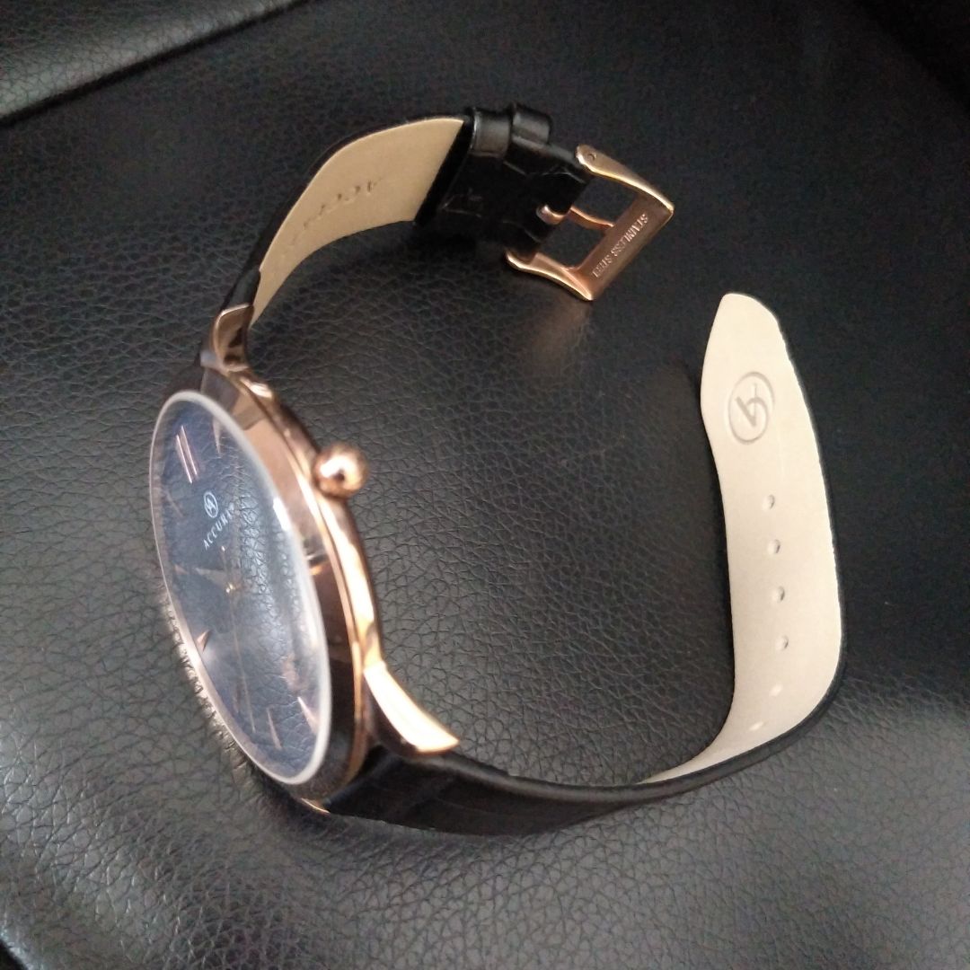 Accurist Analog Quartz Men