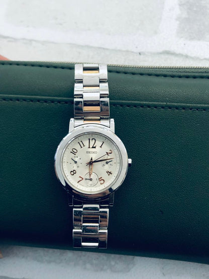 Seiko Five 5Y89-0AR0 Analog Quartz Women