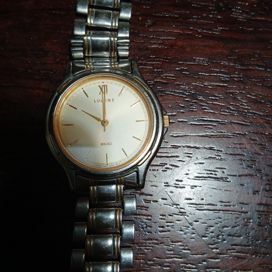 Seiko LUCENT Analog Quartz Men