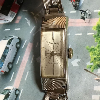 Seiko Fine Analog Mechanical (Manual) Women Vintage Wgp Manual Winding Watch Women'S