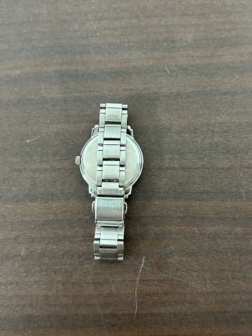 Seiko Alba ingénu ingenu Ingene V137-0AJ0 Analog Solar Women