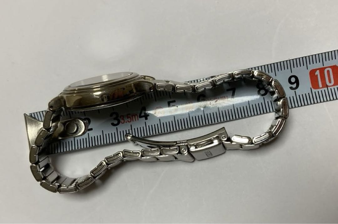 Seiko V182-0C70 Analog Solar Women