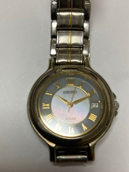 Seiko V182-0C70 Analog Solar Women