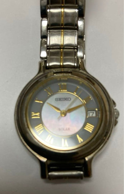 Seiko V182-0C70 Analog Solar Women