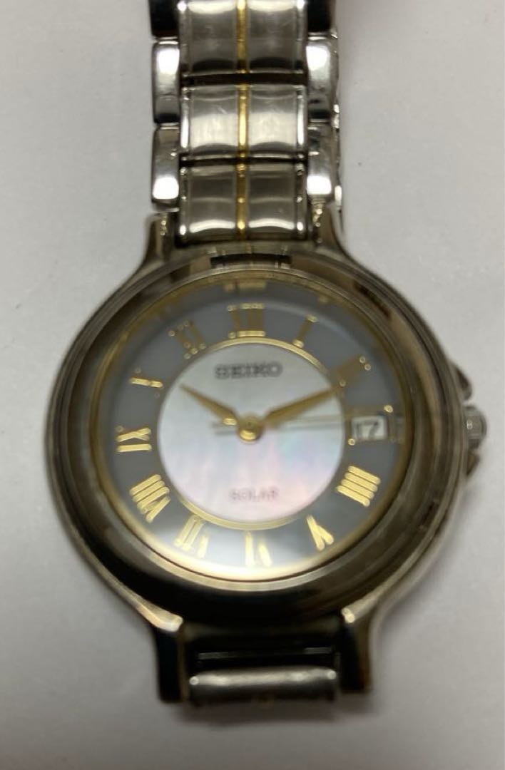 Seiko V182-0C70 Analog Solar Women