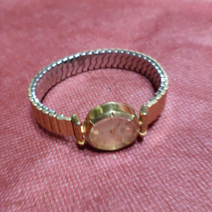 Seiko Analog Quartz Women