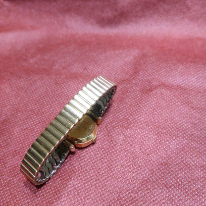 Seiko Analog Quartz Women
