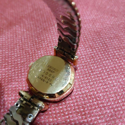 Seiko Analog Quartz Women