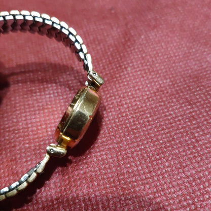 Seiko Analog Quartz Women