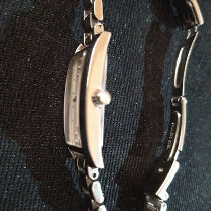 Ined Analog Quartz Women