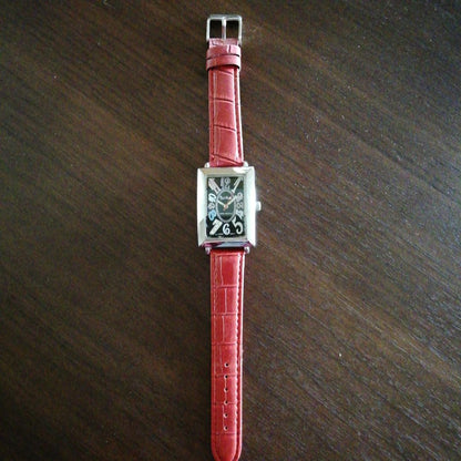 Bel Air Analog Quartz Women