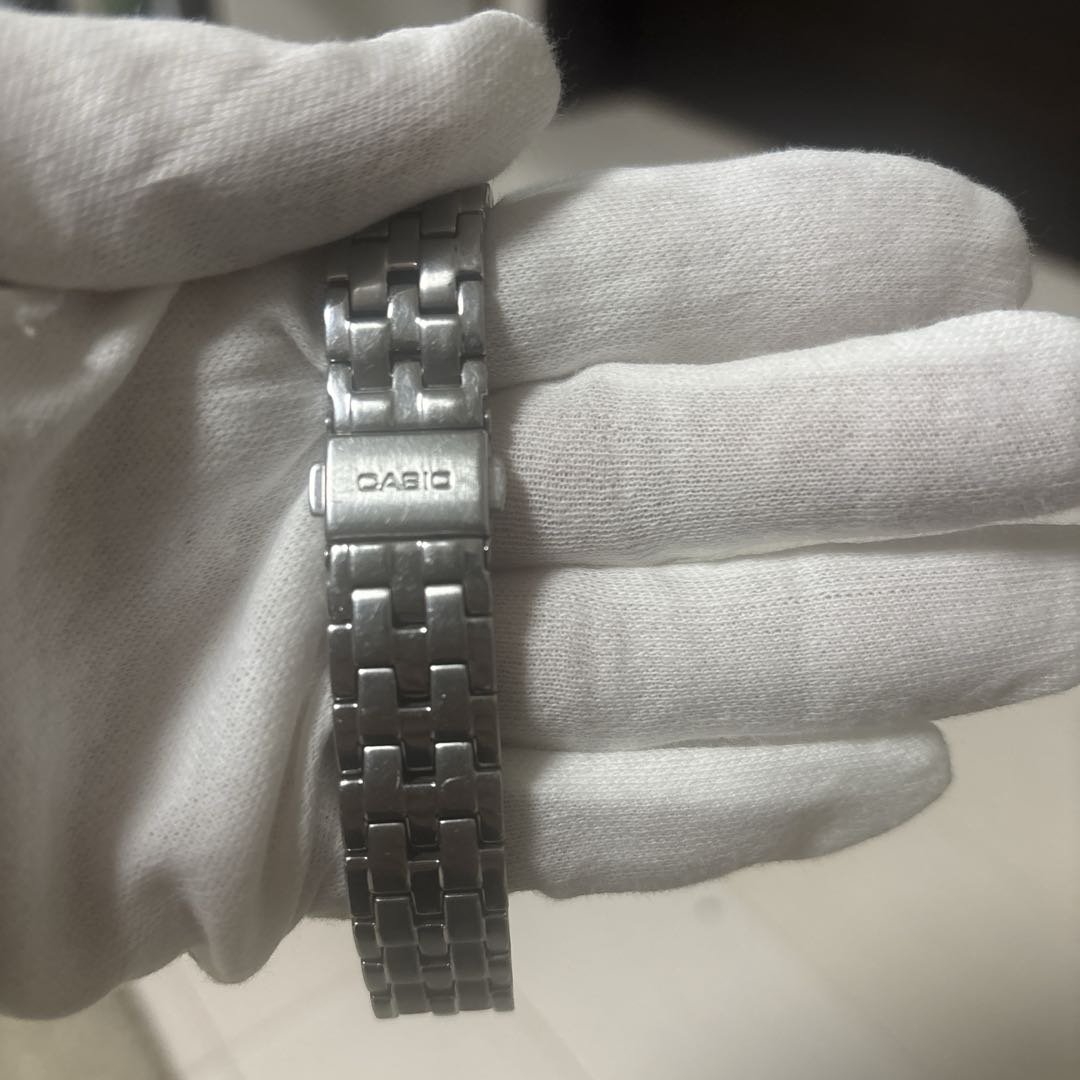 Casio LWQ-120 Analog Quartz Women
