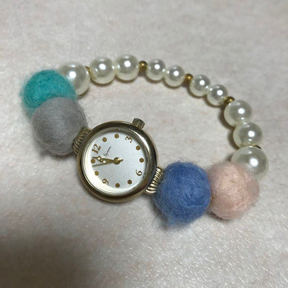 The Spoon Analog Quartz Women