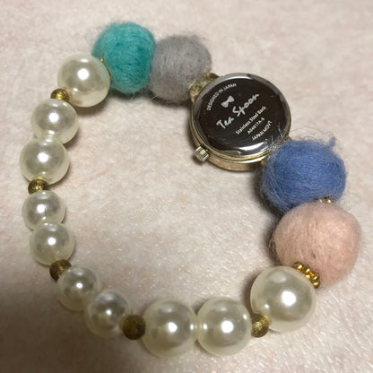 The Spoon Analog Quartz Women