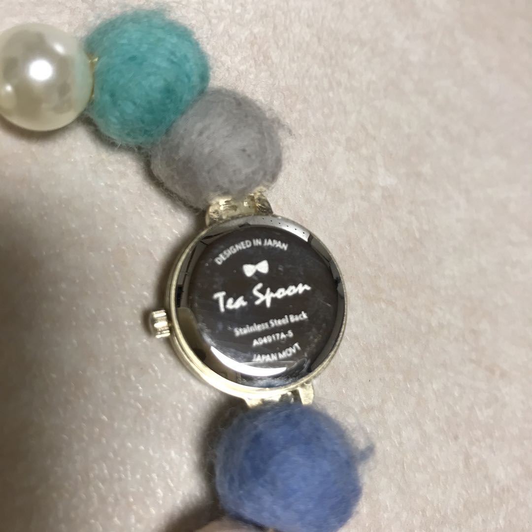 The Spoon Analog Quartz Women