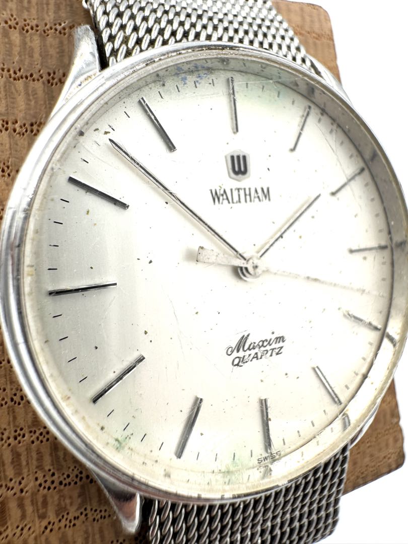 WALTHAM Maxim Quartz Watch