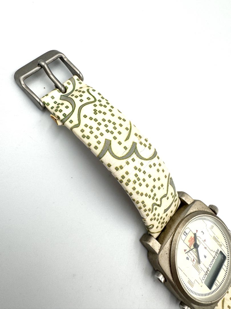 Nissin Foods Analog Quartz Men Cup Noodle Countdown 2000 Watch For Parts