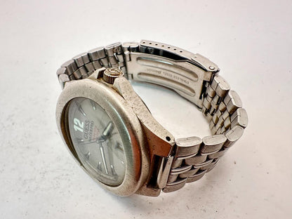 Guess Waterpro GU2332 Analog Quartz Men Men'S Wristwatch Gray Dial Day-Date 39Mm Stainless Steel
