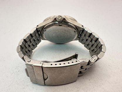 Guess Waterpro GU2332 Analog Quartz Men Men'S Wristwatch Gray Dial Day-Date 39Mm Stainless Steel