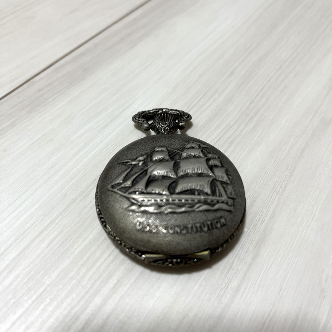 U.s.s Constitution Analog Quartz Men