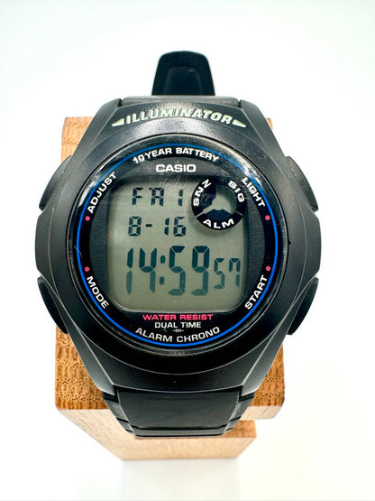 Casio Illuminator Digital Quartz Men Men'S Wristwatch 39Mm Water Resistant