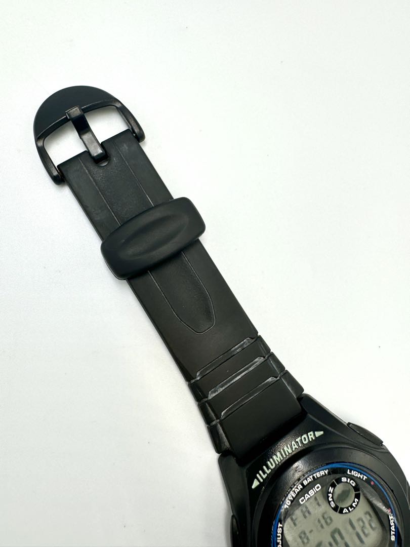 Casio Illuminator Digital Quartz Men Men'S Wristwatch 39Mm Water Resistant
