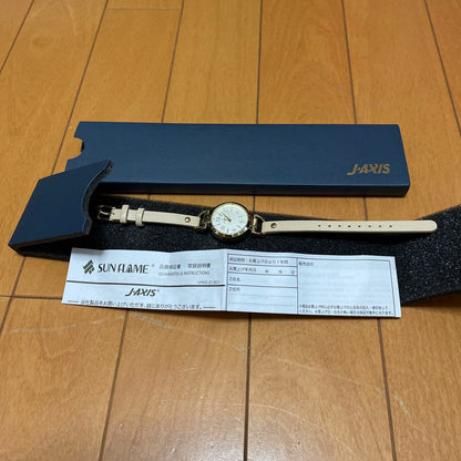 J-axis Analog Quartz Women