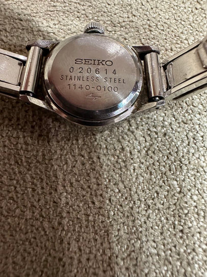 Seiko Special 1140-0100 Analog Mechanical (Manual) Women