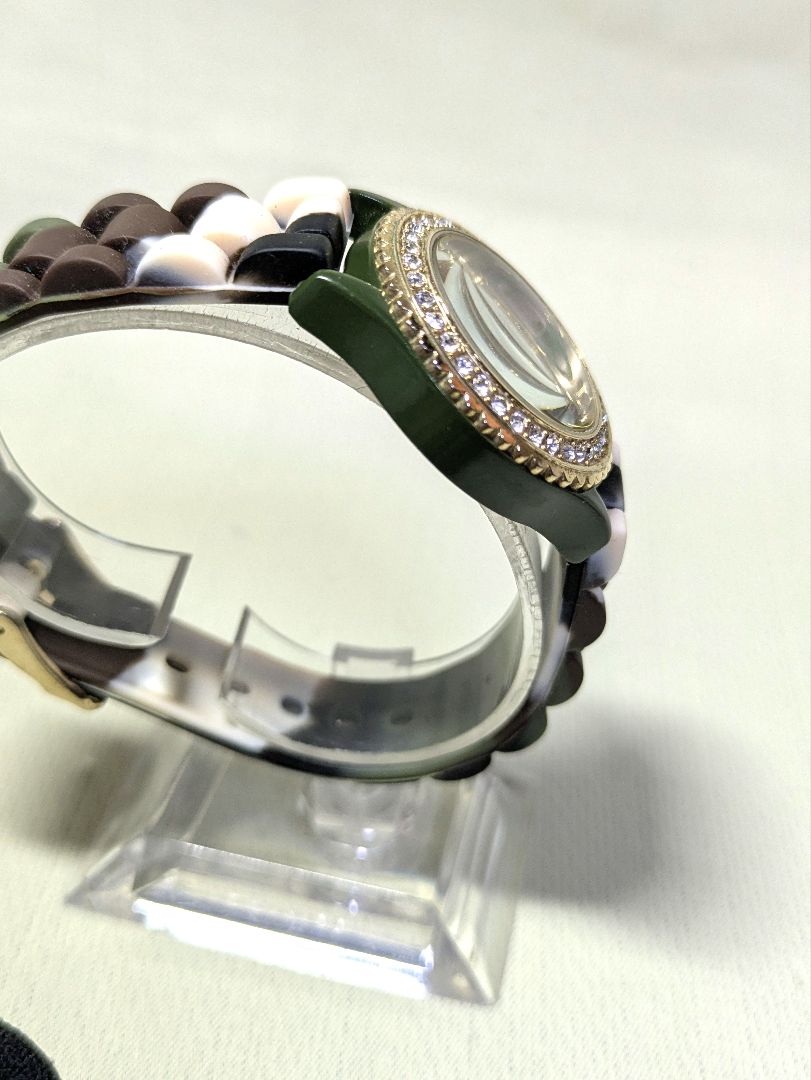 Geneva Platinum Analog Quartz Women ジュネーブプラチナ No 7805アーミーラインストーン稼働中