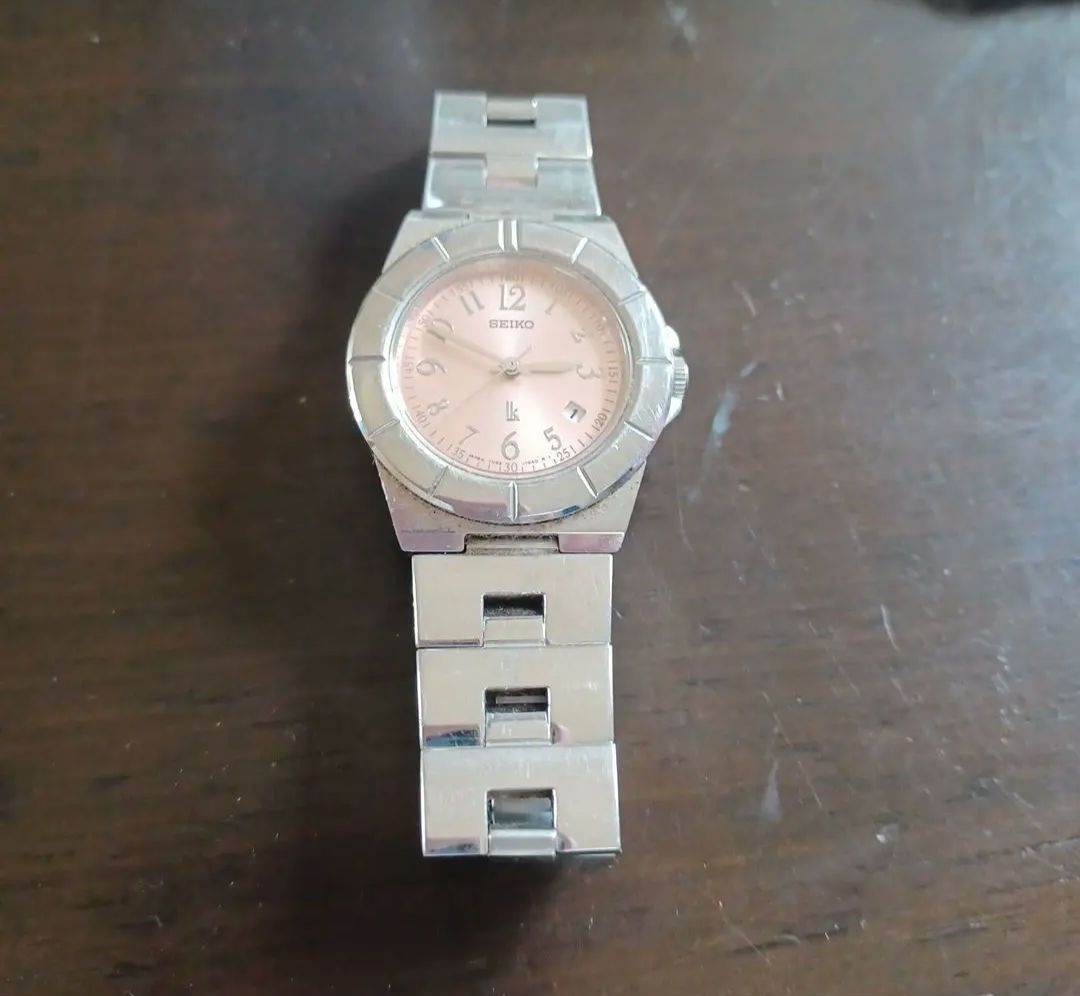 Seiko Analog Quartz Women