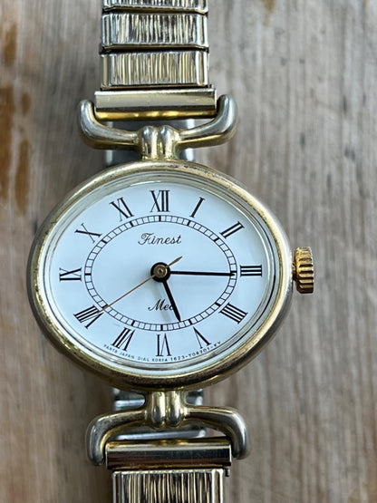 Finist Analog Mechanical (Manual) Women