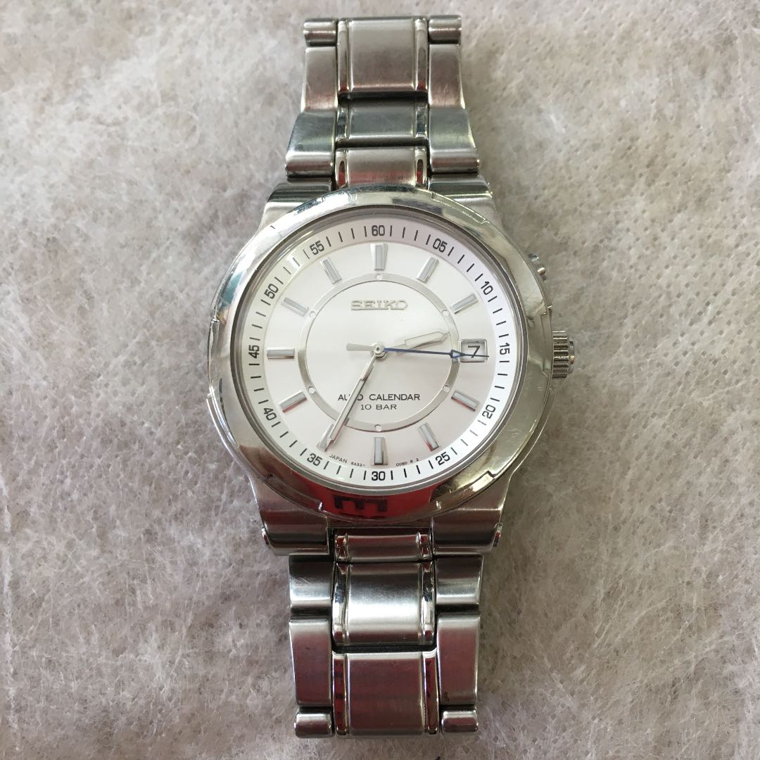 Seiko 6A32-00V0 Analog Quartz Men