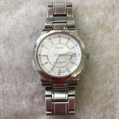 Seiko 6A32-00V0 Analog Quartz Men