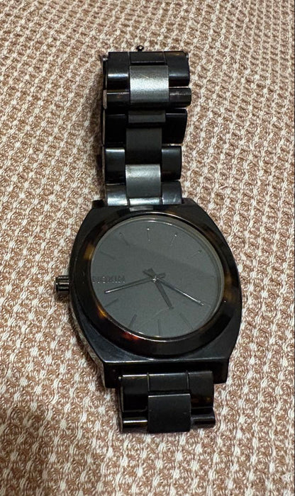 Analog Mechanical (Manual) Women