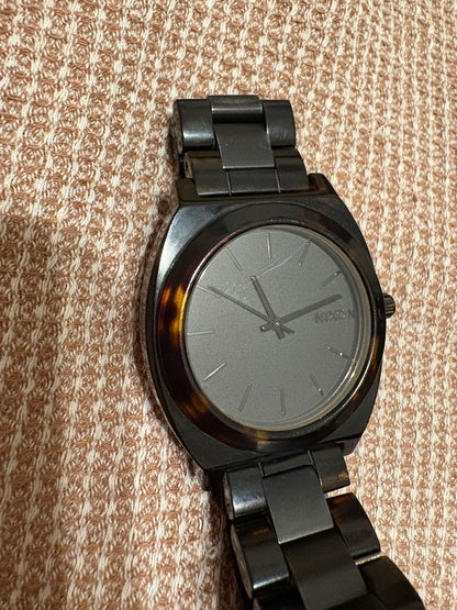 Analog Mechanical (Manual) Women