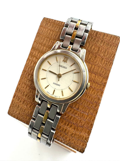 Seiko Lucent 1F21-0K70 Analog Quartz Women